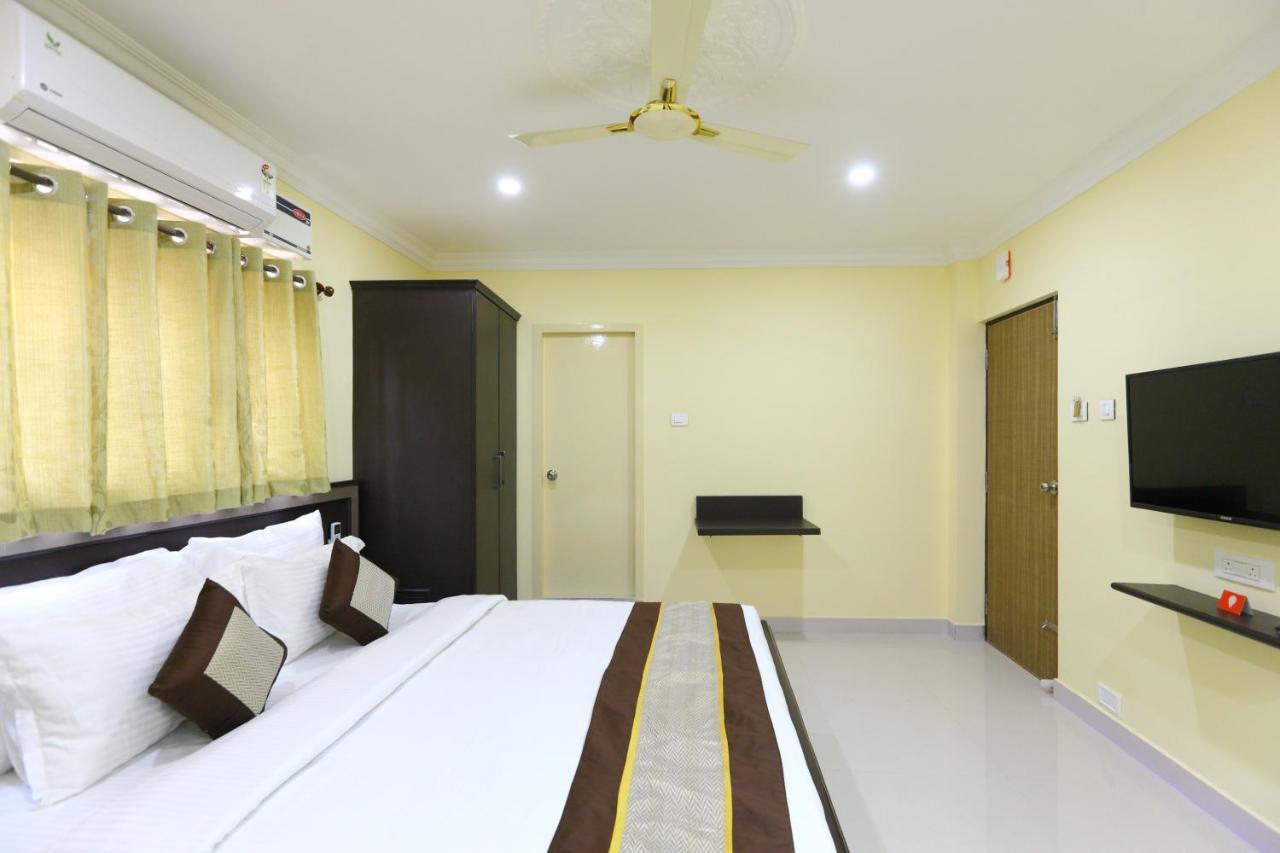Pleasant Days Hotel Chennai Exteriör bild
